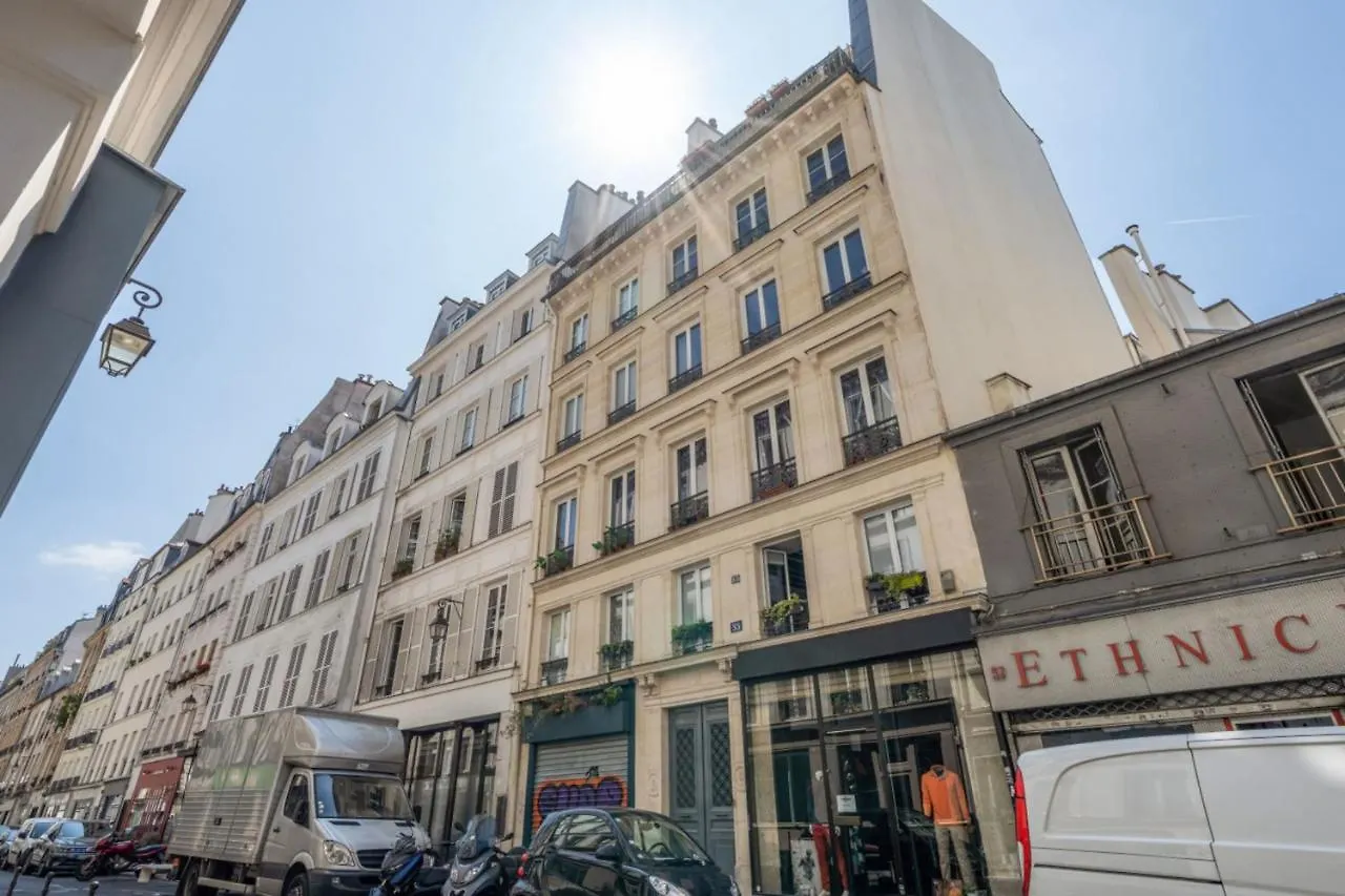 Studio In The Marais District - Paris - Welkeys Apartment France
